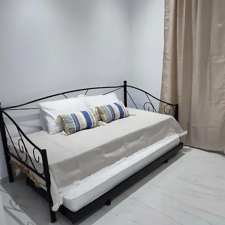 Alexander Luxury & Διαμέρισμα Μεταμόρφωση